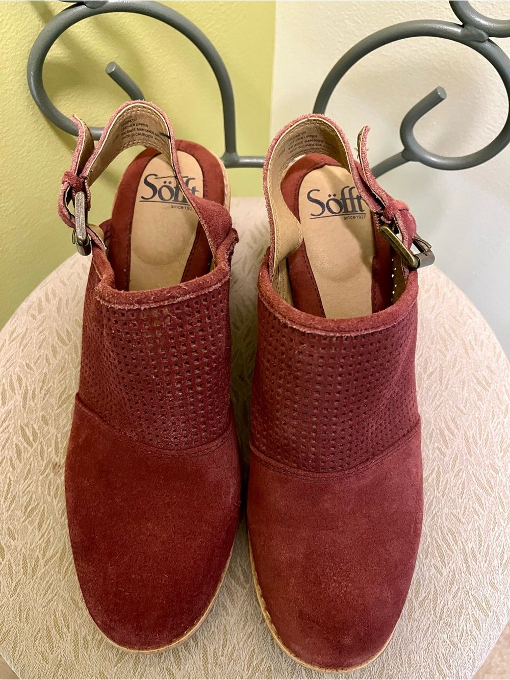 Sofft slingback shoes.